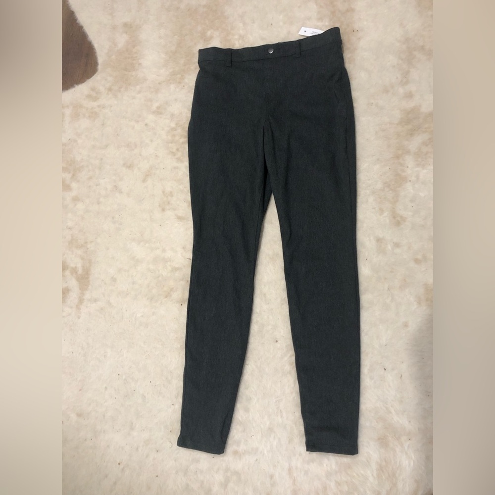 NEW with tags Dark charcoal gray jeggings size 8/10 womens NWT.